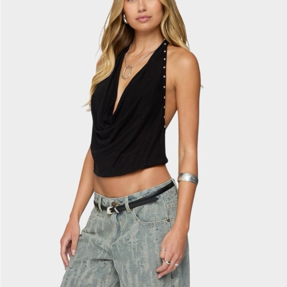 Edikted Halter Top